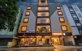 Fabhotel Ivory Pearl